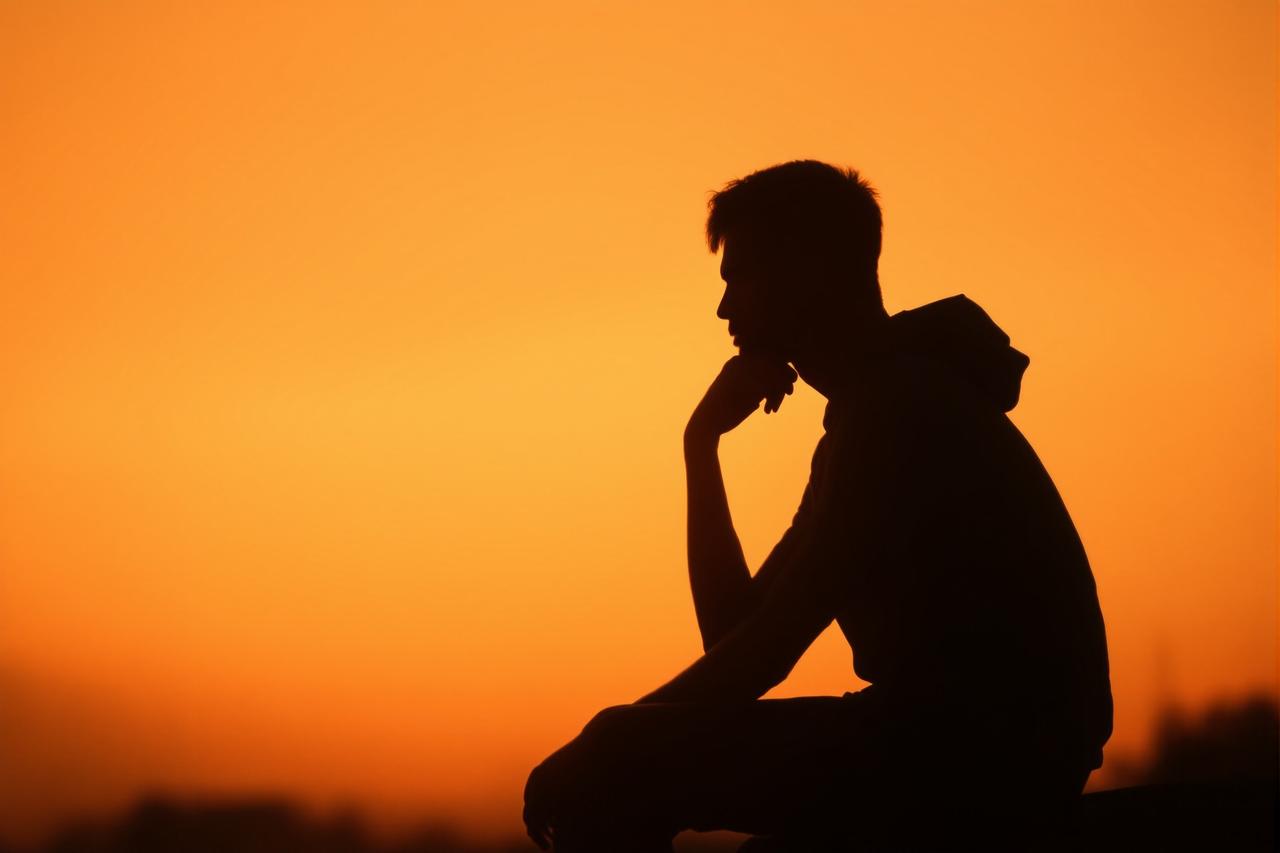 某女星深夜发文疑似抑郁,经纪人紧急删除引发更大猜测